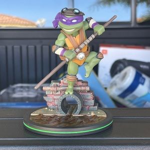 QMx Donatello Teenage Mutant Ninja Turtles Q-Fig, 4 inches (TMNT-002)